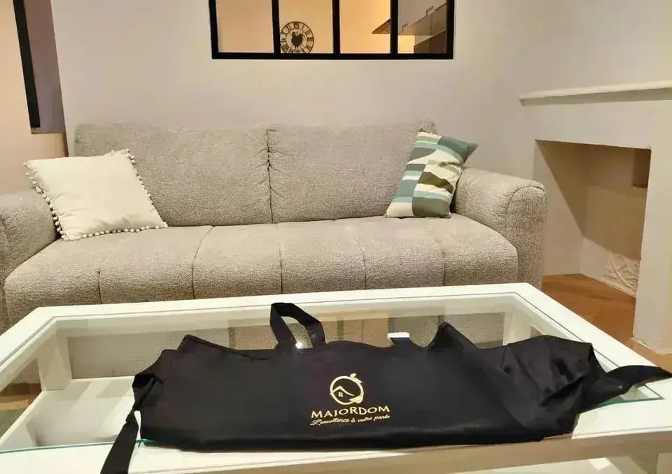 Salon illustrant l’entretien de l’intérieur avec Majordom